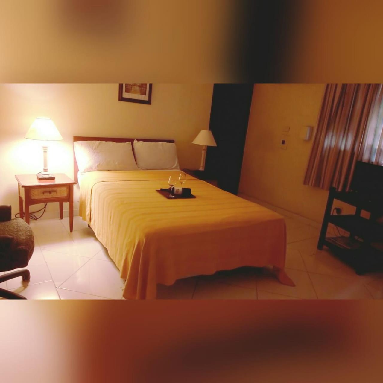 Apart-Hotel Plaza Colonial Playa Dorada Εξωτερικό φωτογραφία